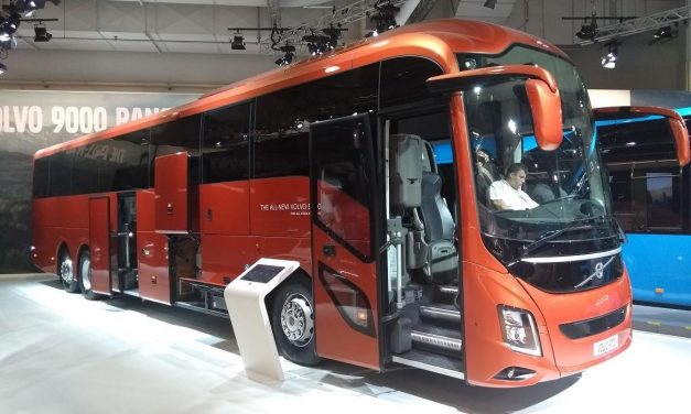 Ônibus Volvo são destaques na IAA 2018