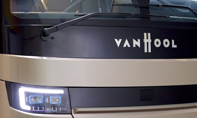 Van Hool apresenta nova geração de ônibus rodoviários