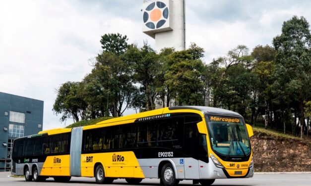BRT carioca com novos superarticulados