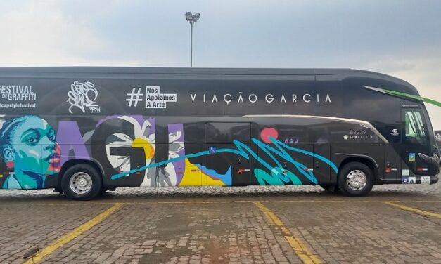 O ônibus como tela de pintura