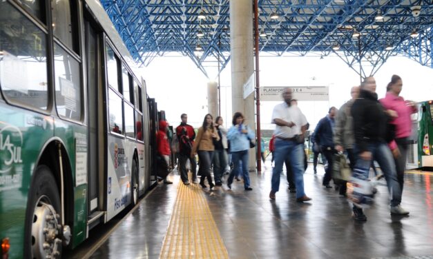 Setor de transporte urbano pede projeto de lei para tratar da reoneração da folha