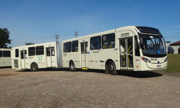 Viação Piraquara fortalece a frota com novos ônibus articulados Mercedes-Benz
