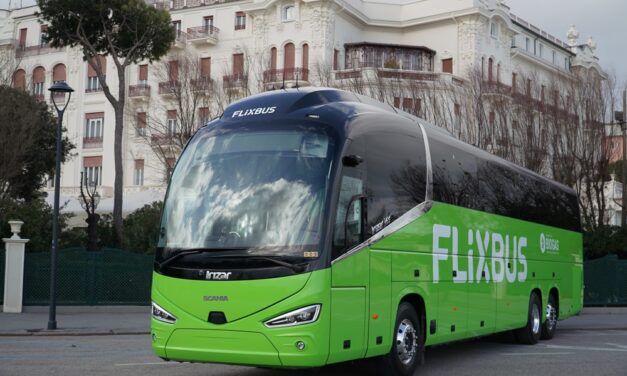 Scania apoia a Flixbus na descarbonização do transporte coletivo