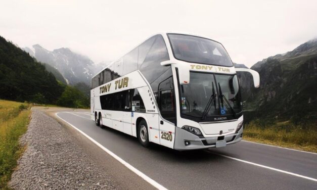 Tony Tour recebeu novos ônibus Busscar