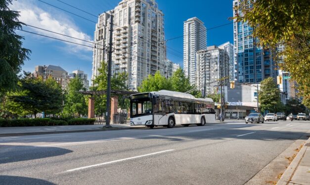 Trólebus Solaris no Canadá