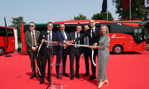 Busitalia escolhe os ônibus Mercedes-Benz