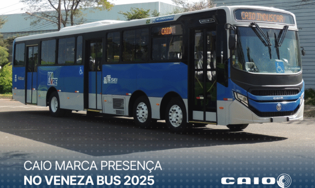CAIO MARCA PRESENÇA NO VENEZA BUS 2025 EM RECIFE (PE)
