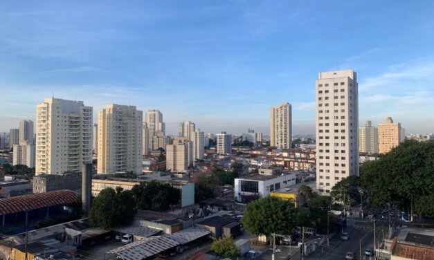 Poluição do Ar em São Paulo: 11 Anos de Silêncio e um Céu Cada Vez Mais Cinza