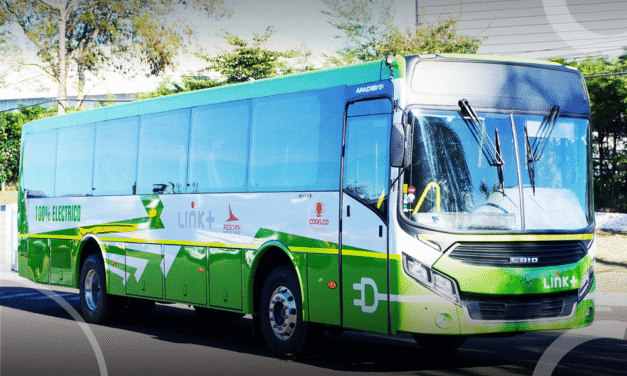 Transporte em mina com ônibus elétrico
