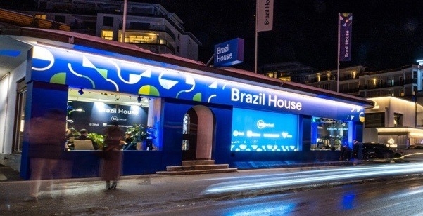 Mercedes-Benz destaca o Rota Sustentável COP30 na Suíça