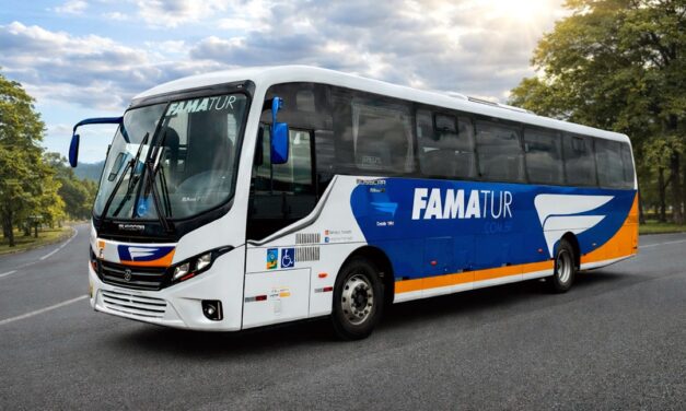 El Buss FT da BUSSCAR é entregue à FAMATUR com ênfase em conforto e segurança