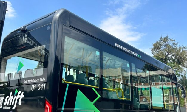 Eletrificação avança no Brasil e ônibus elétricos chegam ao fretamento corporativo em larga escala