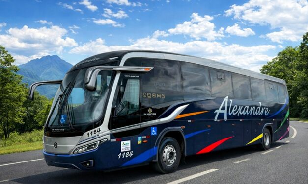 Vissta Buss 345 da Busscar eleva padrão de conforto e tecnologia em nova entrega à Alexandre Turismo