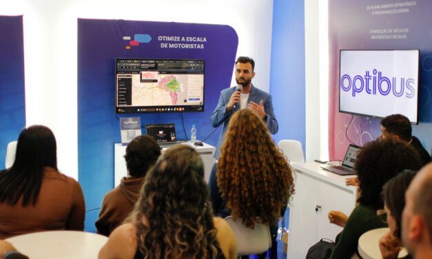 Agentes de IA e novas soluções de escala marcam presença da Optibus na Latbus 2026