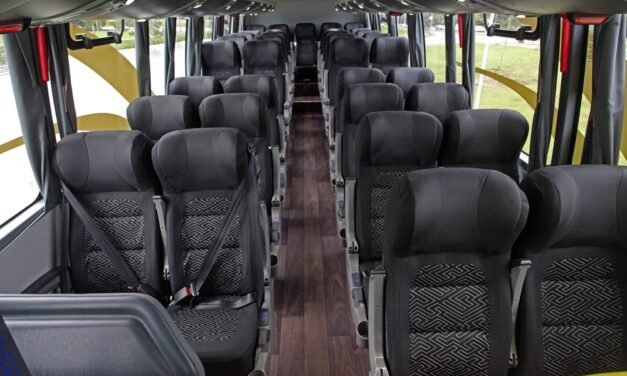 Operadora paranaense investe em novos ônibus Volare
