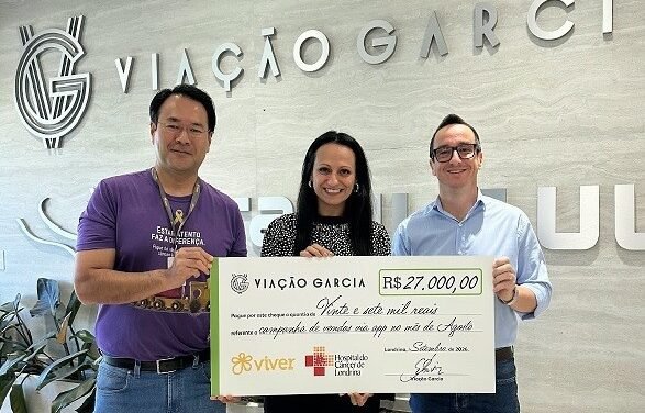 Viação Garcia faz entrega de doação do ‘McDia Feliz’ a Ong Viver e Hospital do Câncer
